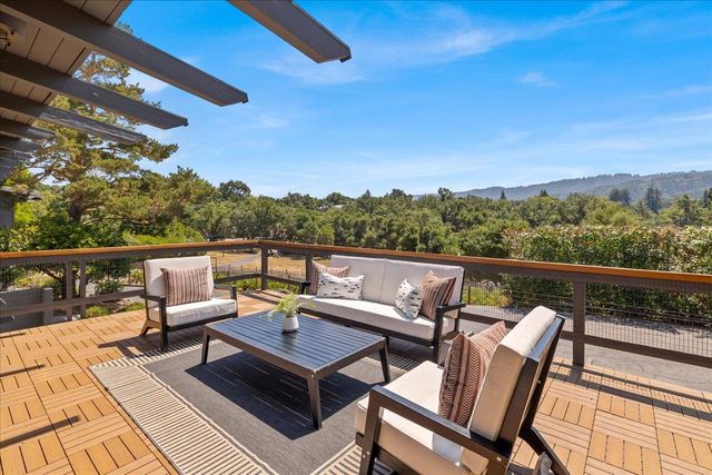 15 Naranja Way, Portola Valley, CA 94028