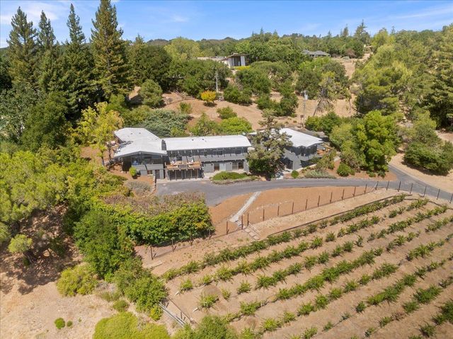 15 Naranja Way, Portola Valley, CA 94028