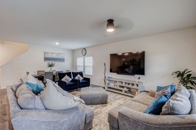 10305 Plumlee Lane, Aubrey, TX 76227