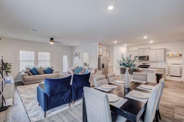 10305 Plumlee Lane, Aubrey, TX 76227