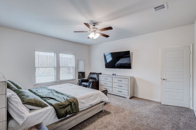 10305 Plumlee Lane, Aubrey, TX 76227