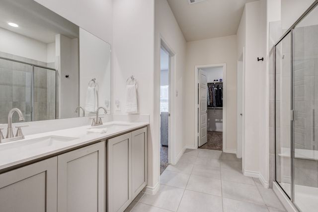 10305 Plumlee Lane, Aubrey, TX 76227