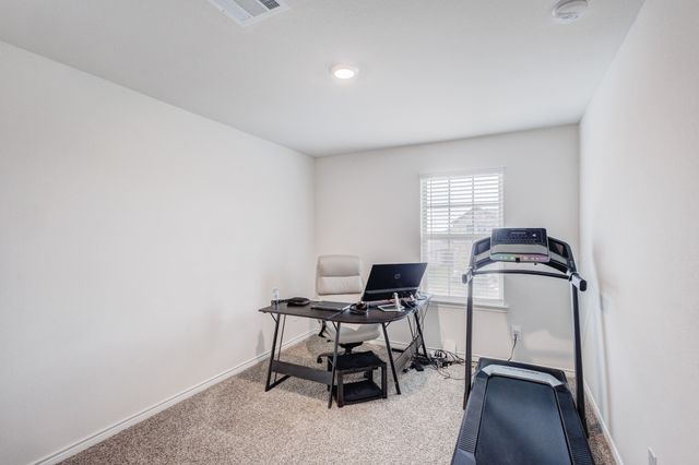 10305 Plumlee Lane, Aubrey, TX 76227