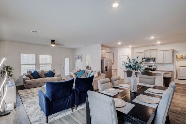 10305 Plumlee Lane, Aubrey, TX 76227