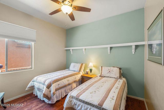 2020 W Cactus Run Drive, Green Valley, AZ 85622