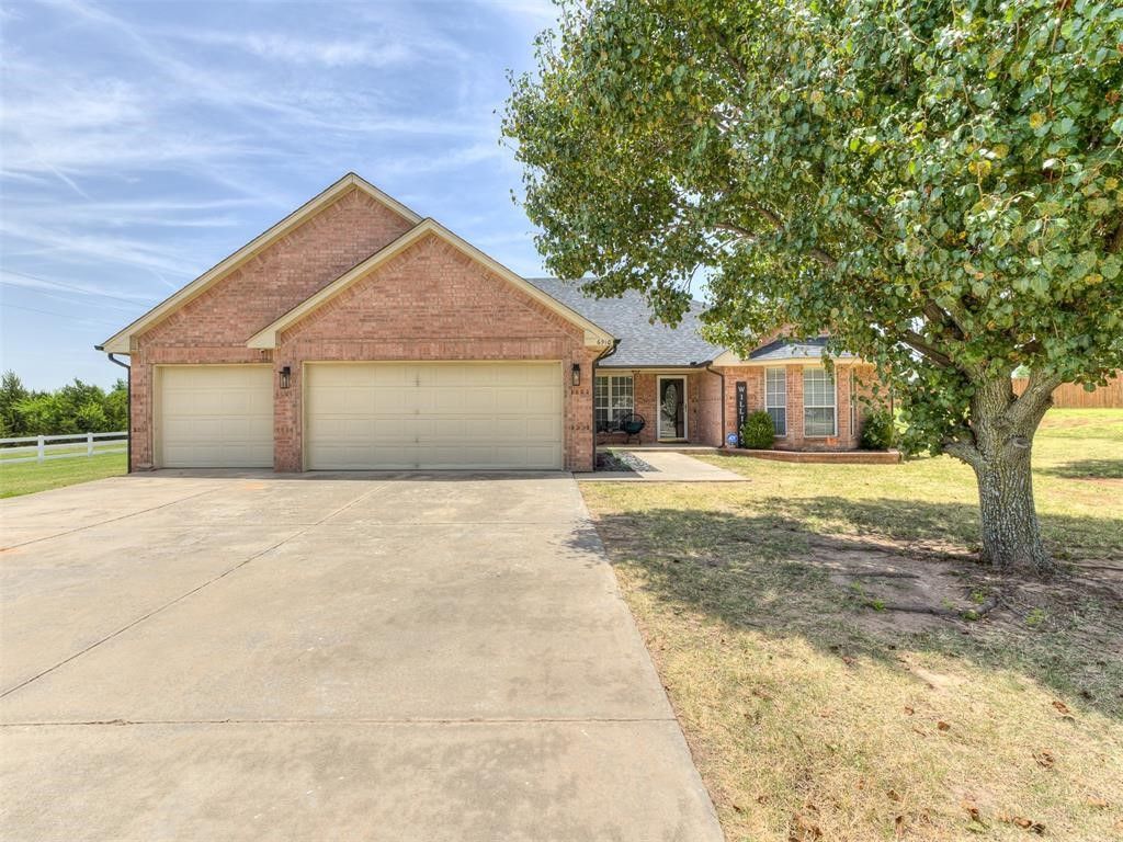 6910 Rolling Meadows, Tuttle, OK 73089