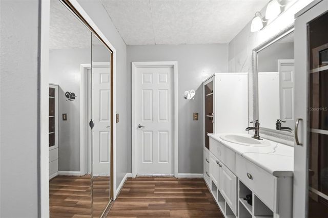 10120 CHESHAM DRIVE, Orlando, FL 32817