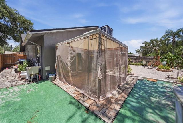 10120 CHESHAM DRIVE, Orlando, FL 32817