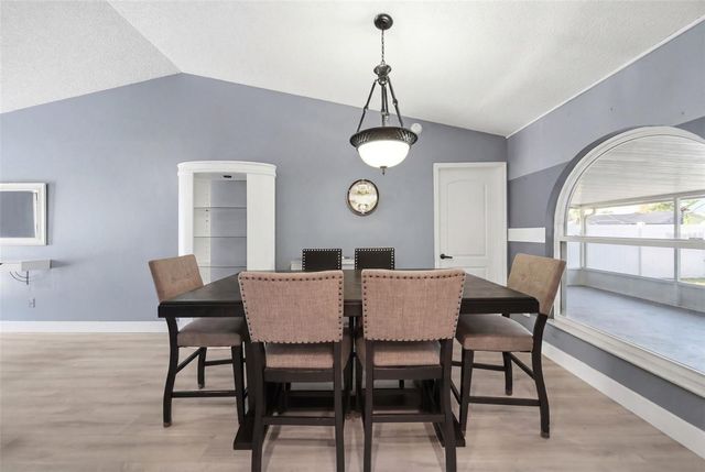 10120 CHESHAM DRIVE, Orlando, FL 32817