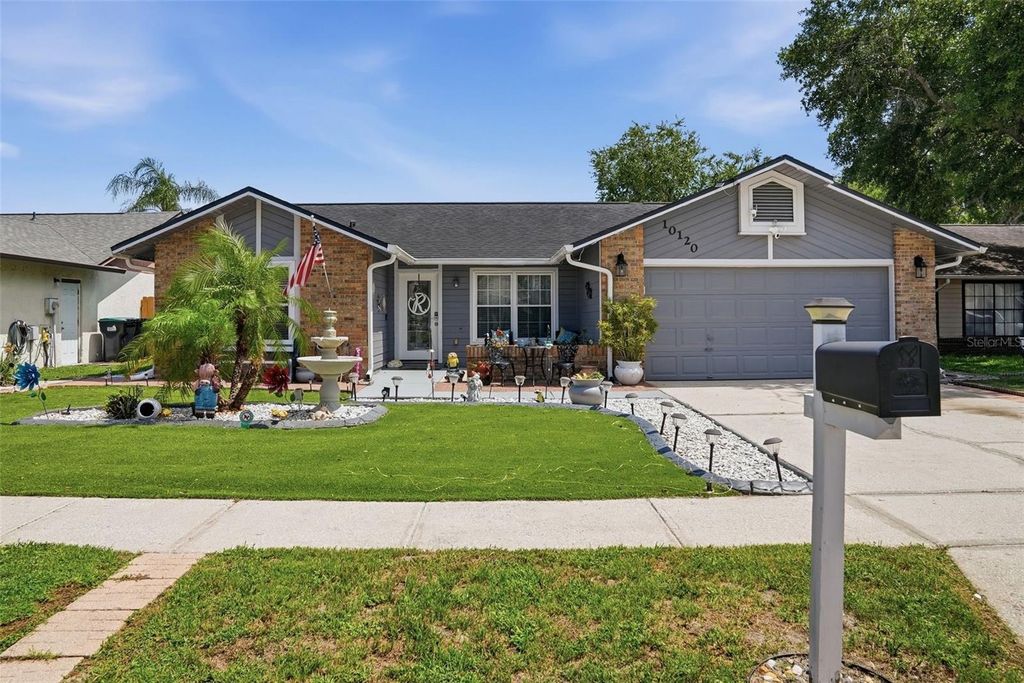 10120 CHESHAM DRIVE, Orlando, FL 32817