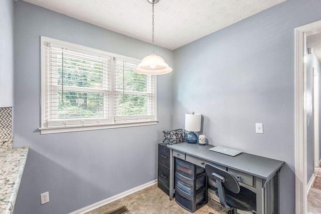 25 Pine Chase Drive, Carrollton, GA 30116