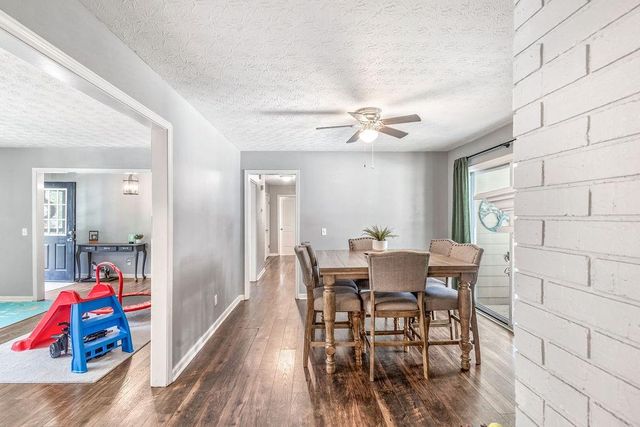 25 Pine Chase Drive, Carrollton, GA 30116