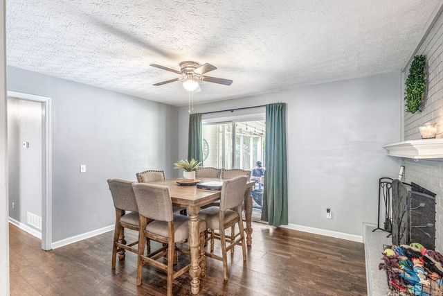 25 Pine Chase Drive, Carrollton, GA 30116
