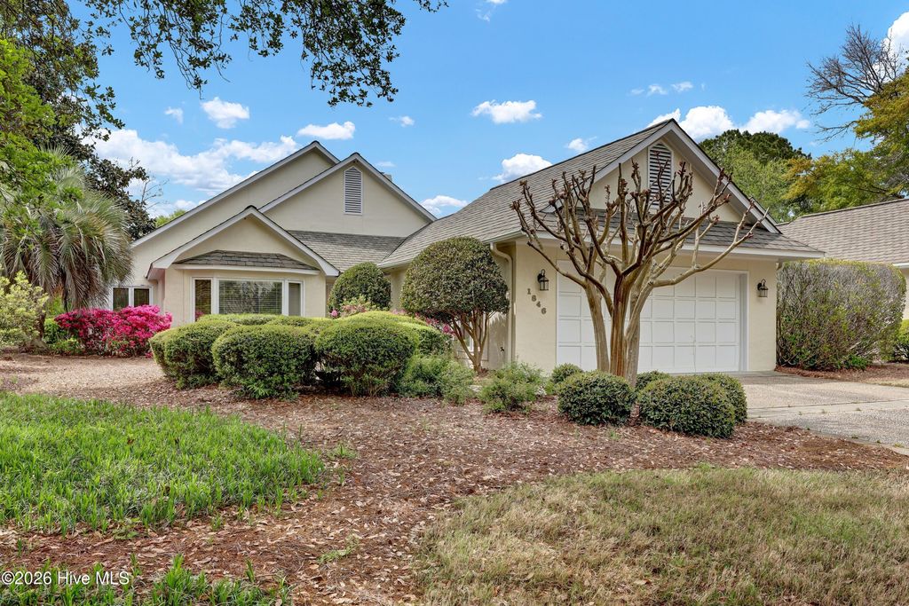 1846 Glen Eagles Lane, Wilmington, NC 28405