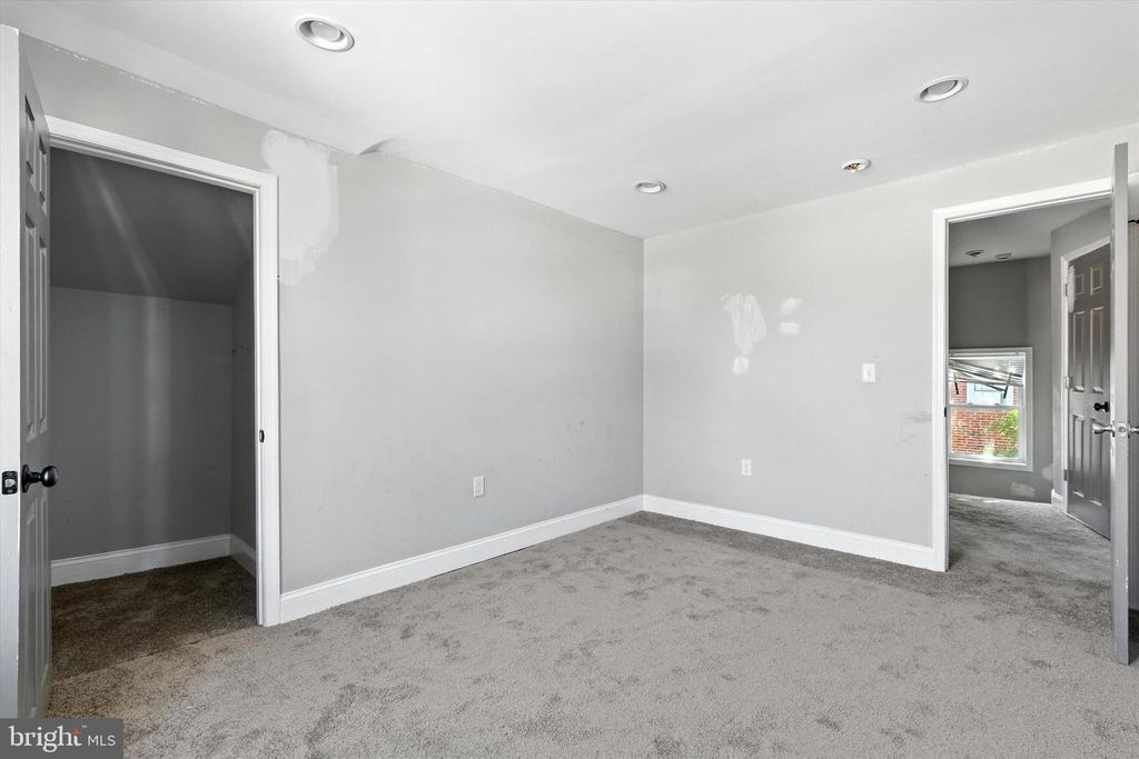 Image 30 of property listing at 4300 NORFOLK AVE, Baltimore, MD 21216