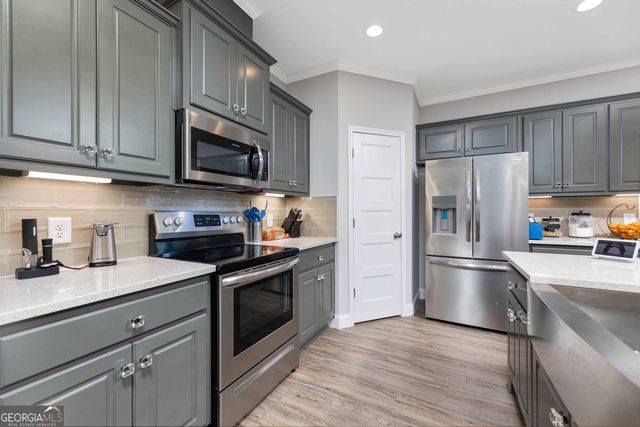 8013 Barton Drive, Midland, GA 31820