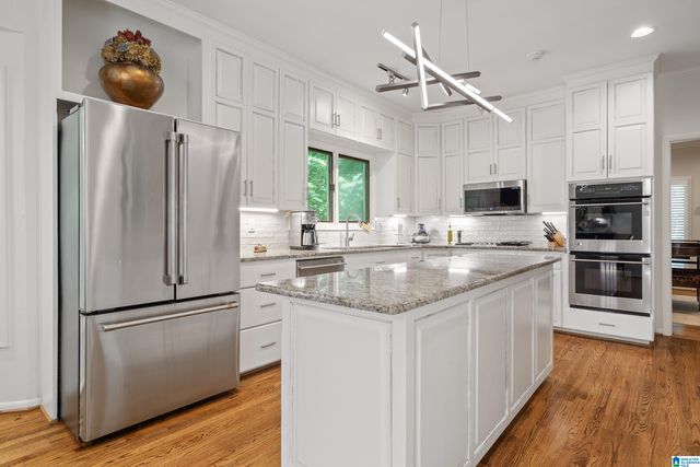 3611 DUNBARTON DRIVE, Mountain Brook, AL 35223