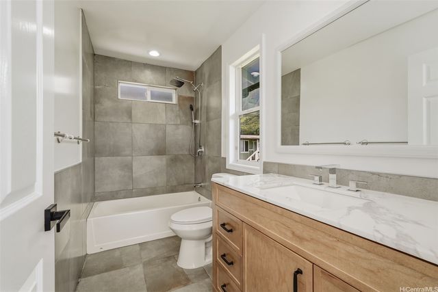 47-544 Hakuhale Street, Kaneohe, HI 96744