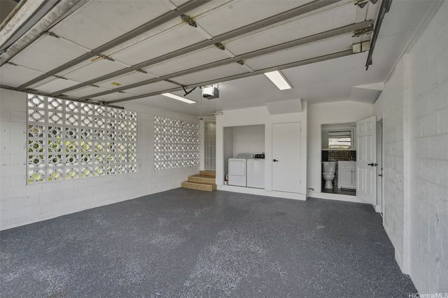 47-544 Hakuhale Street, Kaneohe, HI 96744