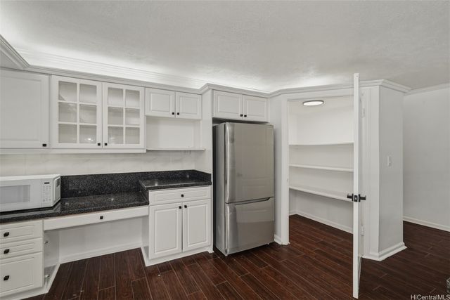 47-544 Hakuhale Street, Kaneohe, HI 96744