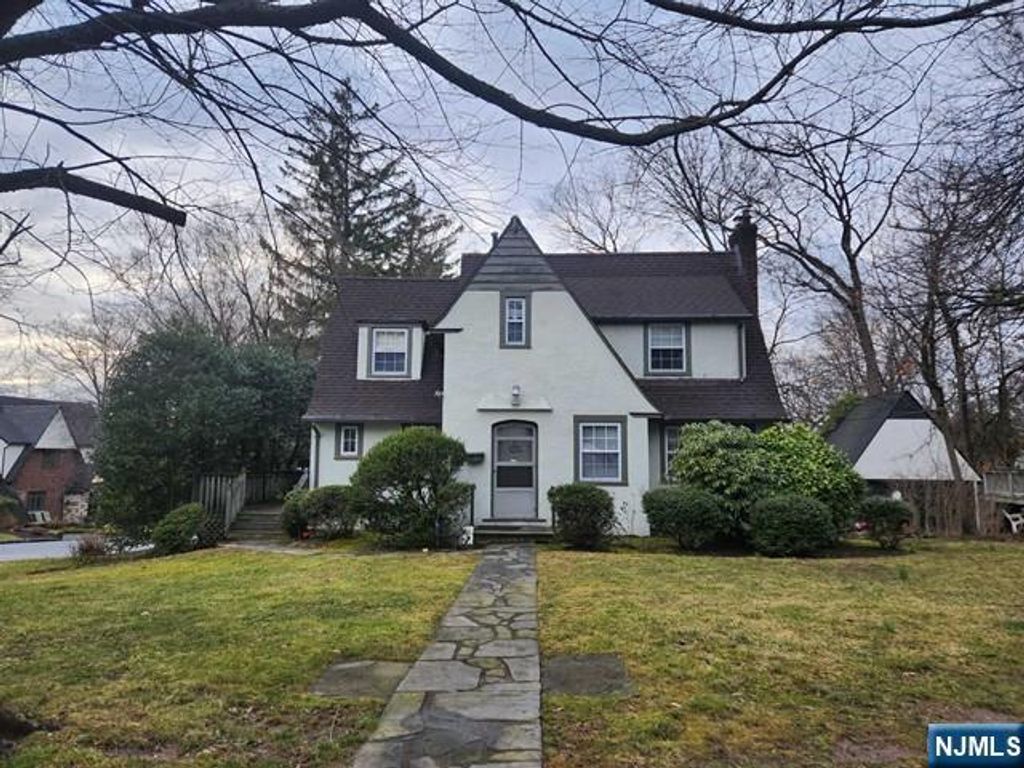 298 Audubon Road, Englewood, NJ 07631