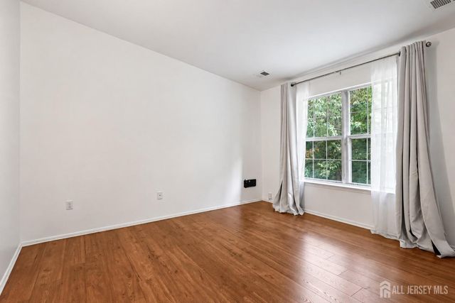 6083 Cedar Court, South Brunswick, NJ 08852