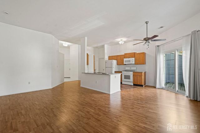 6083 Cedar Court, South Brunswick, NJ 08852
