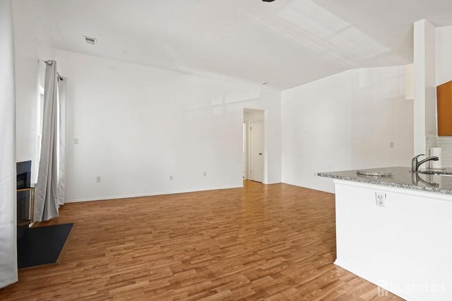 6083 Cedar Court, South Brunswick, NJ 08852