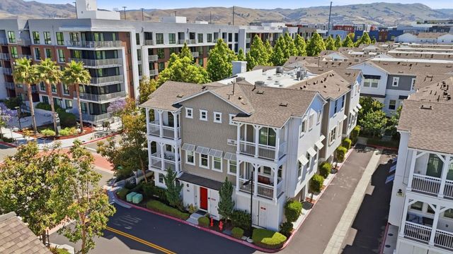 1502 Coffee Berry Lane, Milpitas, CA 95035