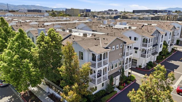 1502 Coffee Berry Lane, Milpitas, CA 95035