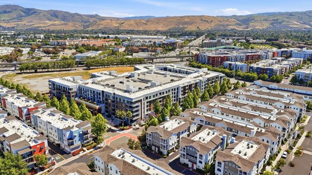 1502 Coffee Berry Lane, Milpitas, CA 95035