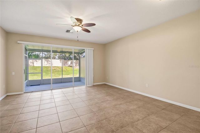 8230 72ND STREET E, Bradenton, FL 34201