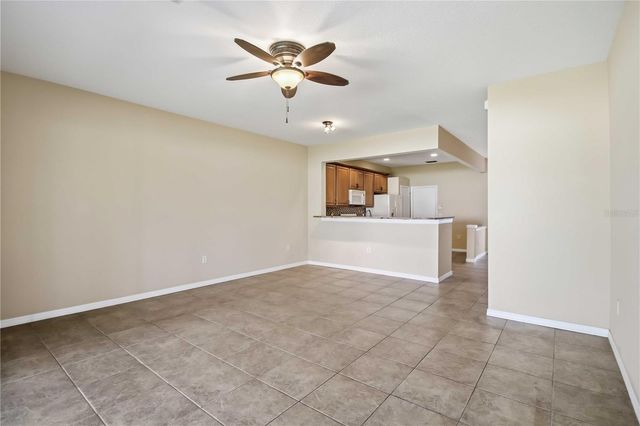 8230 72ND STREET E, Bradenton, FL 34201