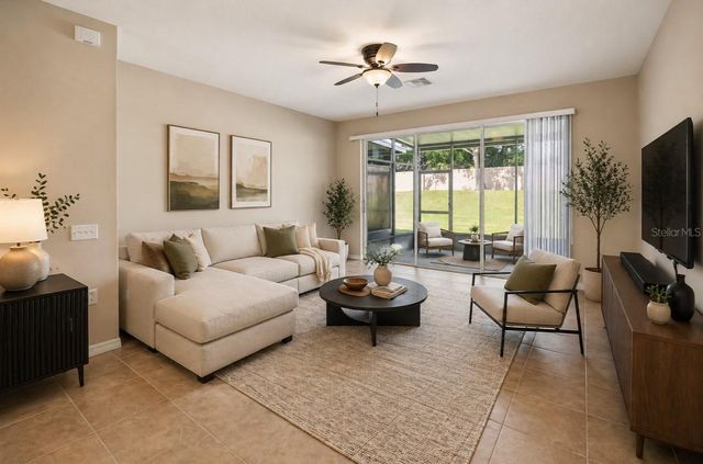 8230 72ND STREET E, Bradenton, FL 34201