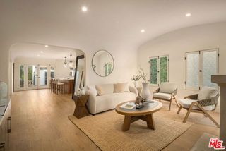 8817 Ashcroft Avenue, West Hollywood, CA 90048