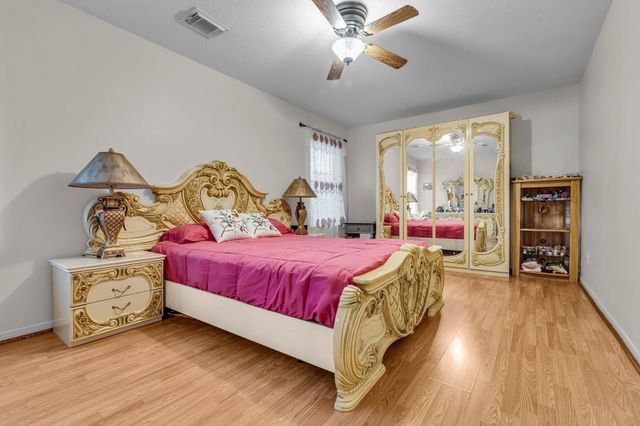 1130 Fairlane Square, Channelview, TX 77530