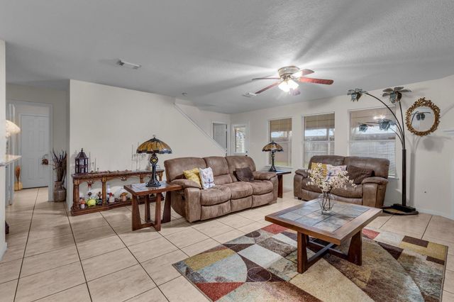 1130 Fairlane Square, Channelview, TX 77530