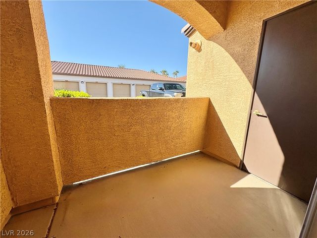50 Aura De Blanco Street 15101, Henderson, NV 89074