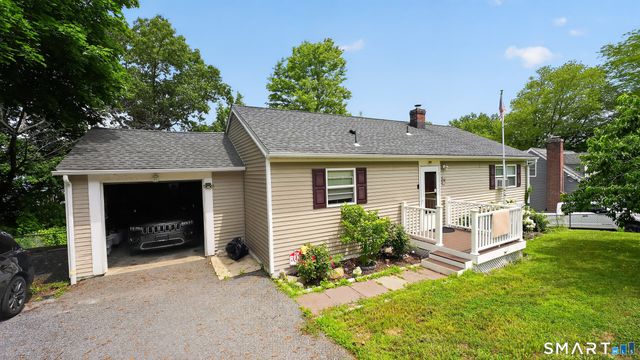 54 Topstone Drive, Danbury, CT 06810