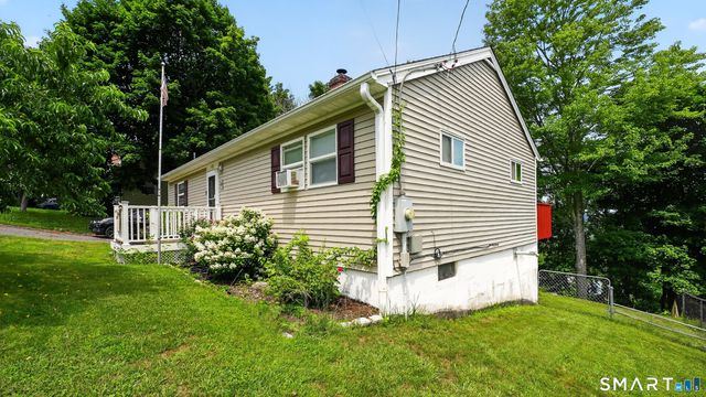 54 Topstone Drive, Danbury, CT 06810