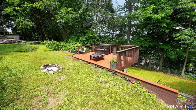 54 Topstone Drive, Danbury, CT 06810