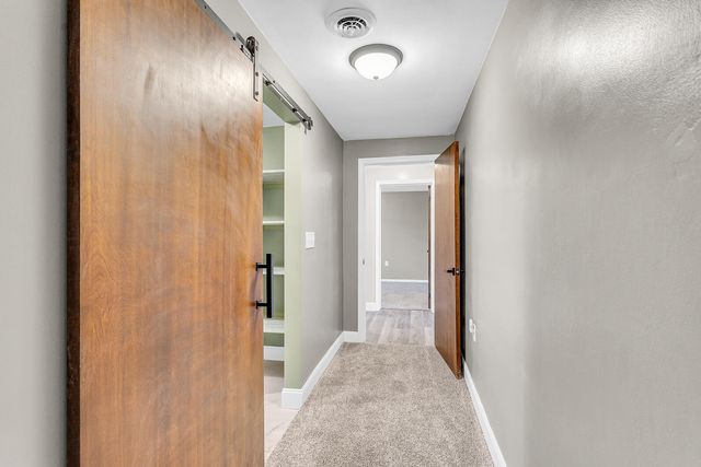 2380 O'Leary Road, Jackson, MI 49201