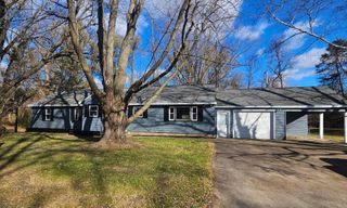 2380 O'Leary Road, Jackson, MI 49201
