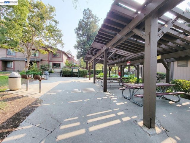 287 E Warren Ave, Fremont, CA 94539
