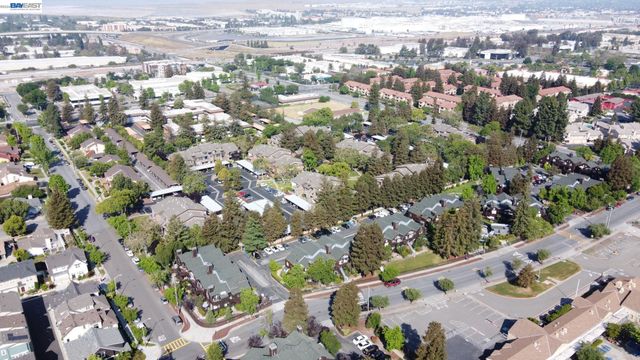 287 E Warren Ave, Fremont, CA 94539