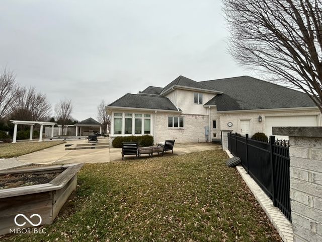 6757 W 900 S, Edinburgh, IN 46124