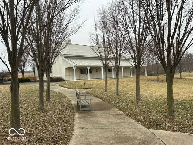 6757 W 900 S, Edinburgh, IN 46124