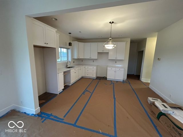 6757 W 900 S, Edinburgh, IN 46124