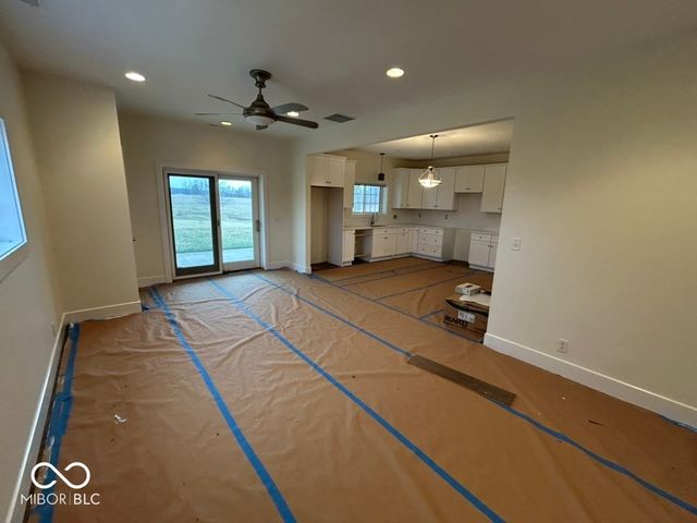6757 W 900 S, Edinburgh, IN 46124