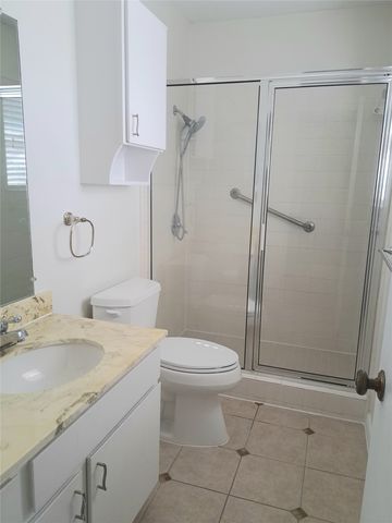 955 Roaring Springs Road, Fort Worth, TX 76114